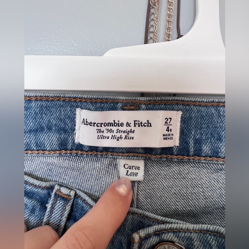 Abercrombie & Fitch 90s Straight, Ultra High Rise, Curve Love